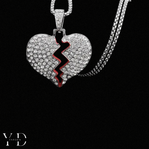 heart pendant - Black Friday