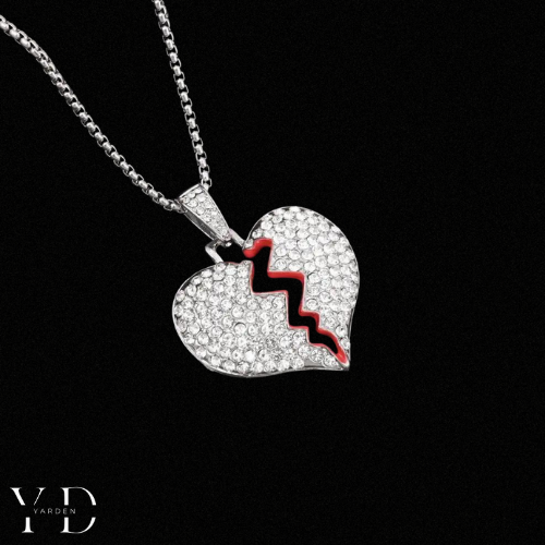 heart pendant - Black Friday